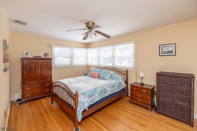 100 Eyland Ave, Roxbury Twp., NJ 07876