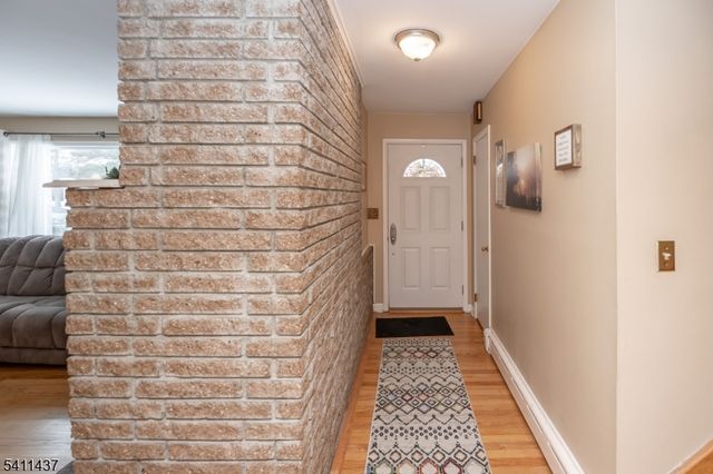 100 Eyland Ave, Roxbury Twp., NJ 07876