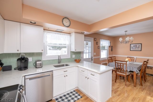 100 Eyland Ave, Roxbury Twp., NJ 07876