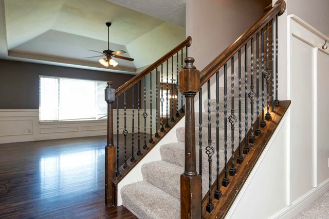 1382 S Cumberland Avenue, Republic, MO 65738