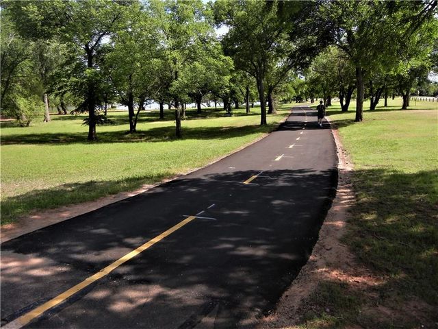 6552 N Meridian Avenue 105, Oklahoma City, OK 73116