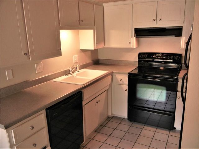 6552 N Meridian Avenue 105, Oklahoma City, OK 73116