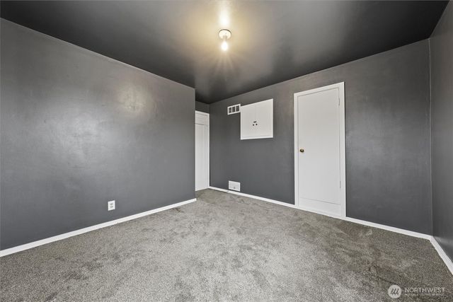 123 F Street NE, Ephrata, WA 98823