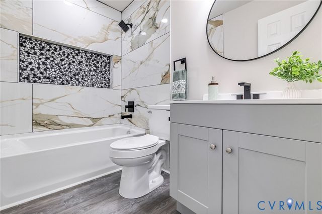 318 Irving St, Petersburg, VA 23803