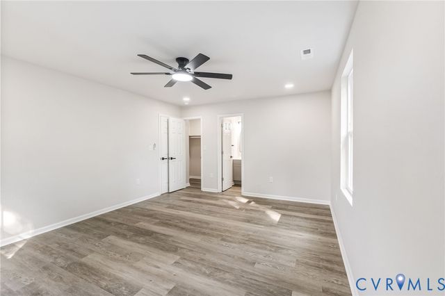318 Irving St, Petersburg, VA 23803