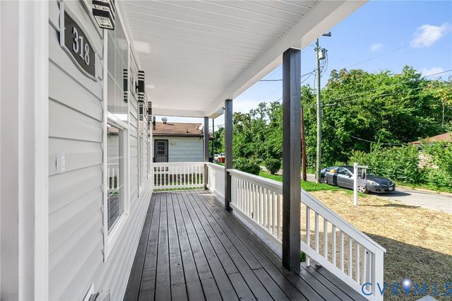 318 Irving St, Petersburg, VA 23803