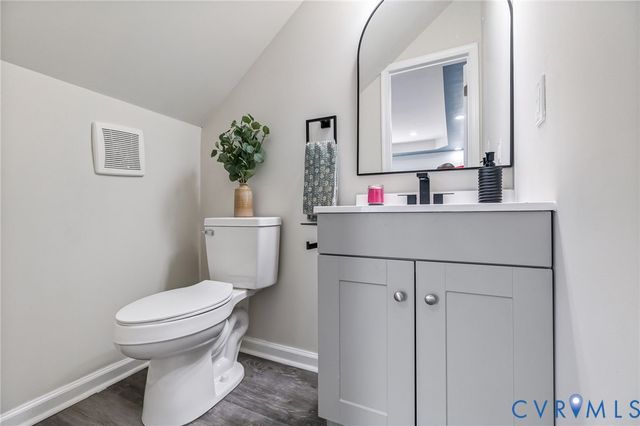 318 Irving St, Petersburg, VA 23803