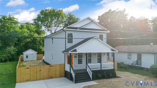 318 Irving St, Petersburg, VA 23803