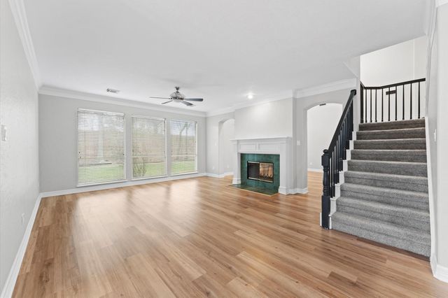 3207 Scenic Elm Street, Houston, TX 77059