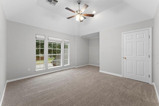 3207 Scenic Elm Street, Houston, TX 77059