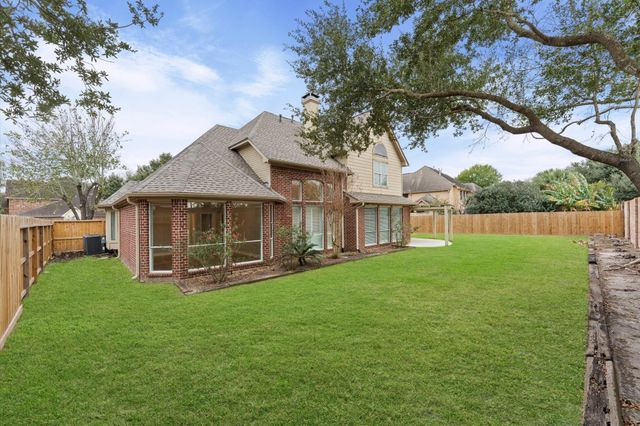 3207 Scenic Elm Street, Houston, TX 77059