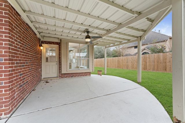 3207 Scenic Elm Street, Houston, TX 77059