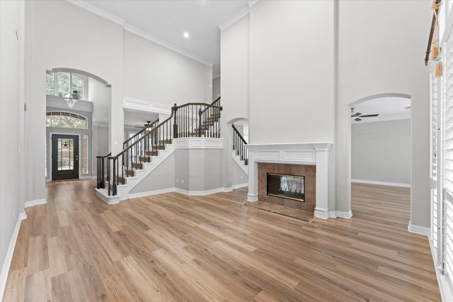 3207 Scenic Elm Street, Houston, TX 77059