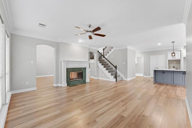 3207 Scenic Elm Street, Houston, TX 77059