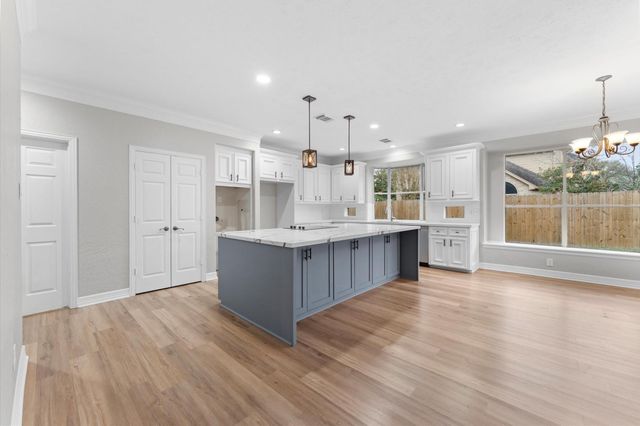 3207 Scenic Elm Street, Houston, TX 77059