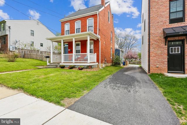 30 HAMILTON AVE, Frederick, MD 21701