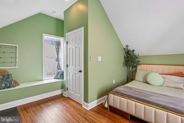30 HAMILTON AVE, Frederick, MD 21701