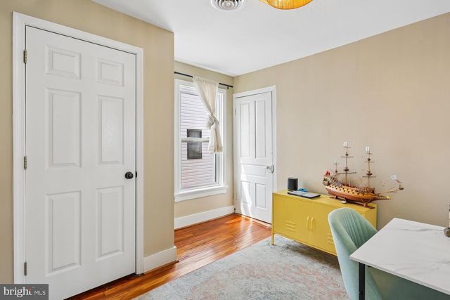 30 HAMILTON AVE, Frederick, MD 21701