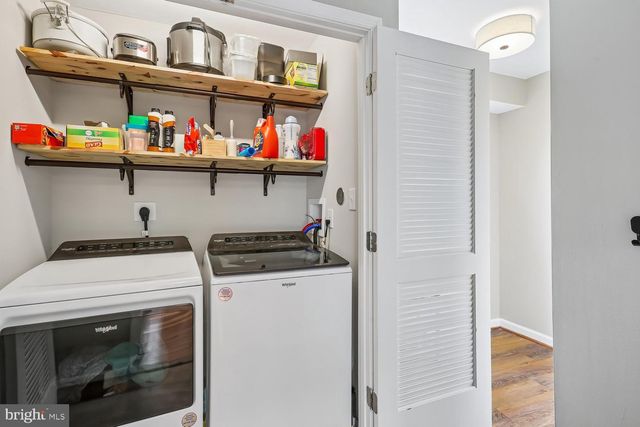 30 HAMILTON AVE, Frederick, MD 21701