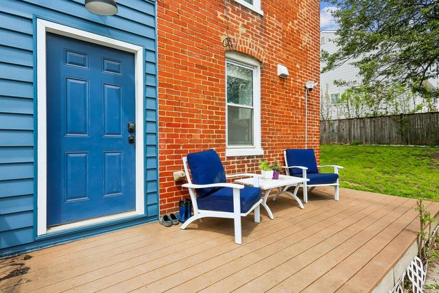 30 HAMILTON AVE, Frederick, MD 21701
