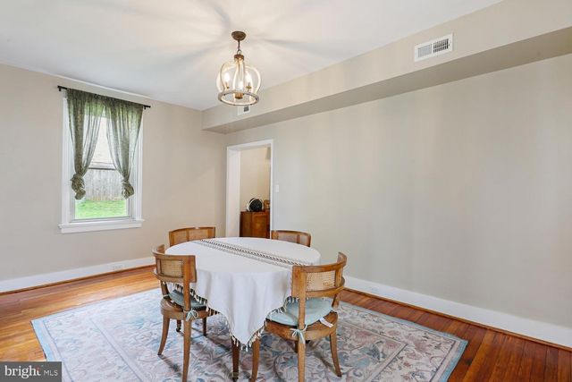 30 HAMILTON AVE, Frederick, MD 21701