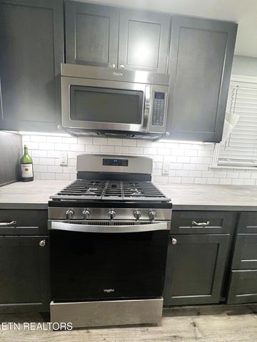 111 Summit Drive, Jamestown, TN 38556