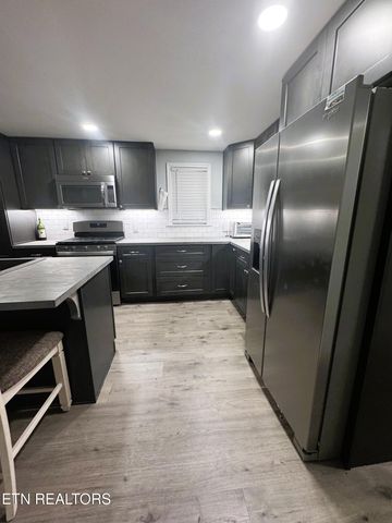 111 Summit Drive, Jamestown, TN 38556