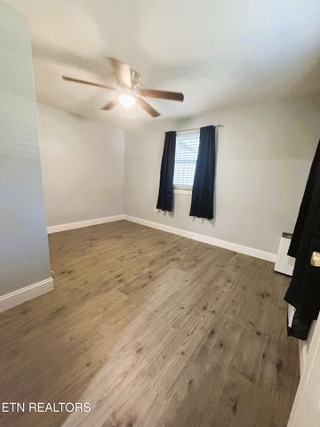 111 Summit Drive, Jamestown, TN 38556