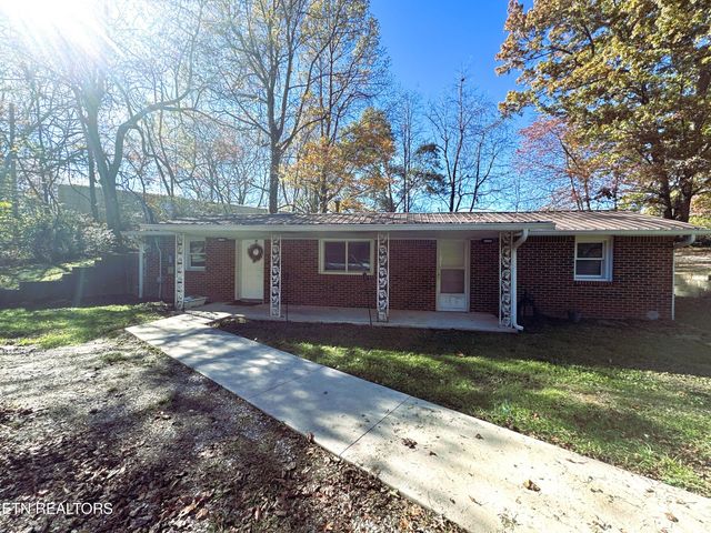 111 Summit Drive, Jamestown, TN 38556