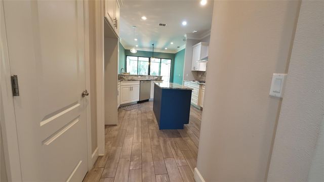 2120 SOUTHERN OAKS LANE, Lakeland, FL 33813