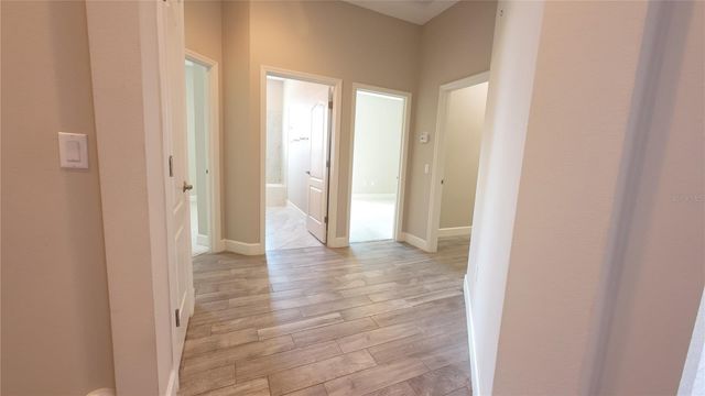 2120 SOUTHERN OAKS LANE, Lakeland, FL 33813