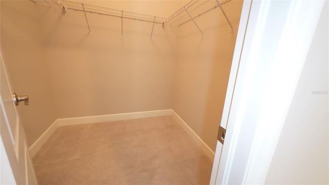 2120 SOUTHERN OAKS LANE, Lakeland, FL 33813