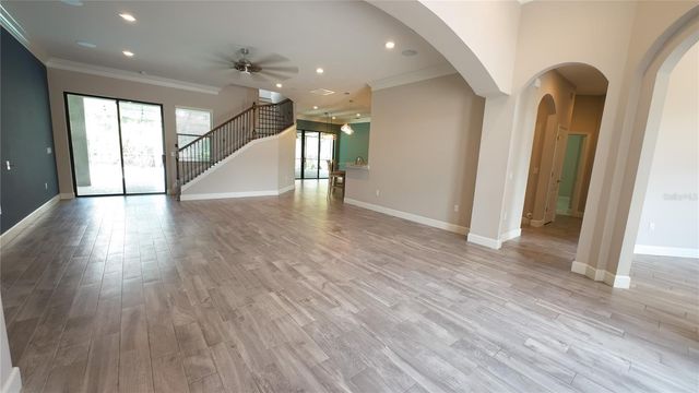 2120 SOUTHERN OAKS LANE, Lakeland, FL 33813