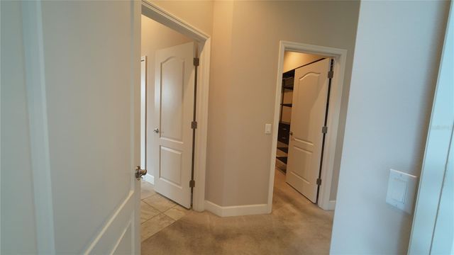 2120 SOUTHERN OAKS LANE, Lakeland, FL 33813