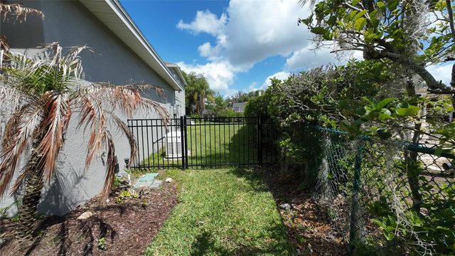 2120 SOUTHERN OAKS LANE, Lakeland, FL 33813
