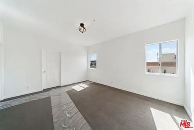 1508 Greenfield Avenue 307, Los Angeles, CA 90025