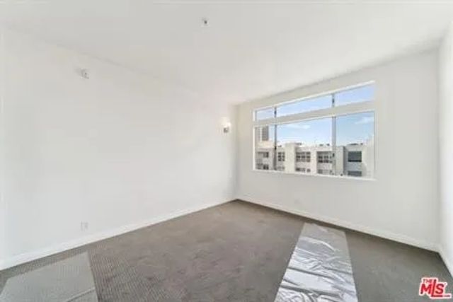 1508 Greenfield Avenue 307, Los Angeles, CA 90025