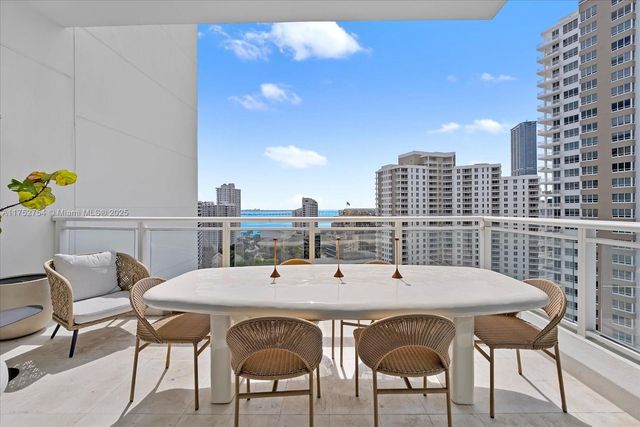900 Brickell Key Blvd 1604, Miami, FL 33131