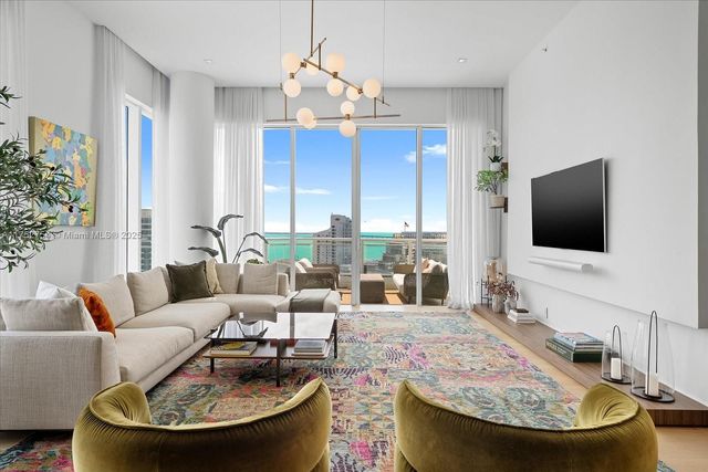 900 Brickell Key Blvd 1604, Miami, FL 33131