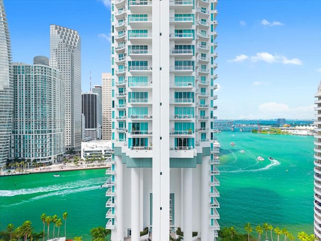 900 Brickell Key Blvd 1604, Miami, FL 33131