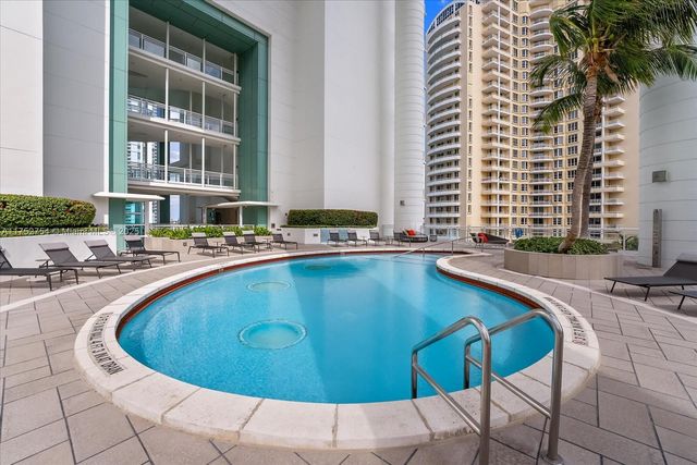 900 Brickell Key Blvd 1604, Miami, FL 33131