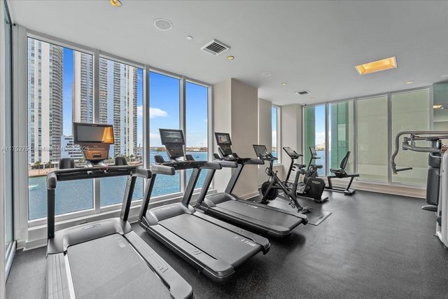 900 Brickell Key Blvd 1604, Miami, FL 33131