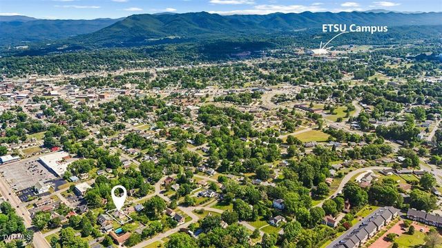 108 West 11th Avenue, Johnson City, TN 37604