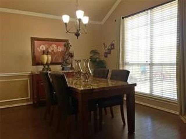 6609 Fairglen Drive, Arlington, TX 76002