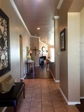 6609 Fairglen Drive, Arlington, TX 76002