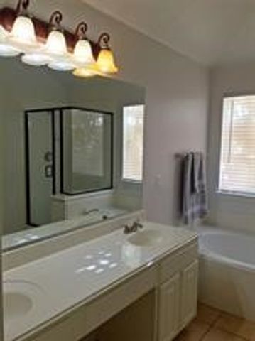 6609 Fairglen Drive, Arlington, TX 76002