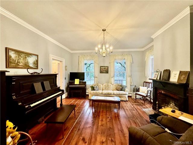 255 Howells Road, Middletown, NY 10940