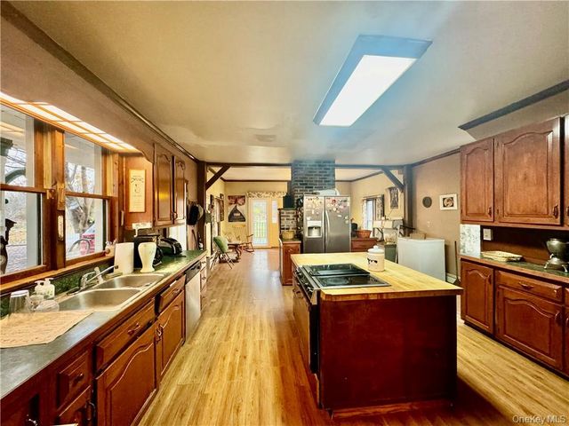 255 Howells Road, Middletown, NY 10940