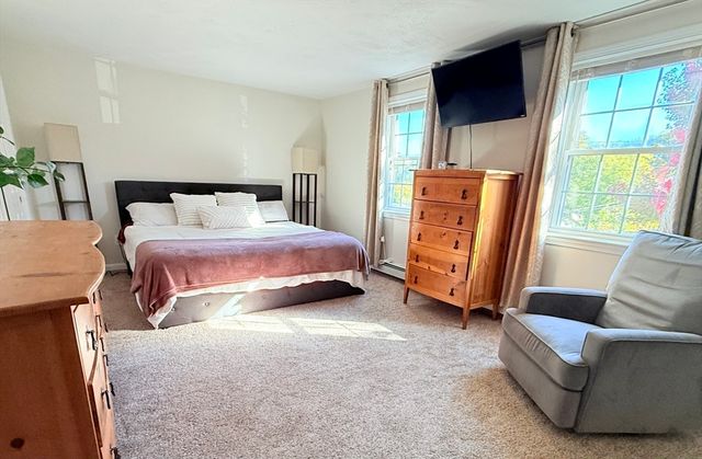 44 Angell St 44, Mansfield, MA 02048