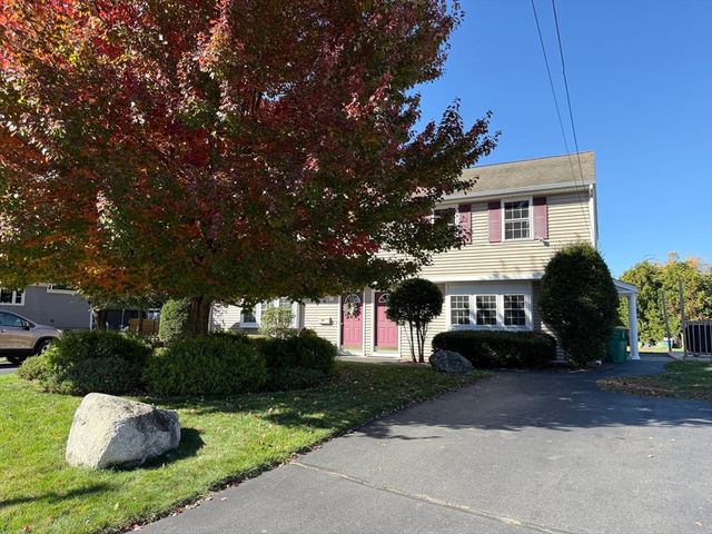 44 Angell St 44, Mansfield, MA 02048